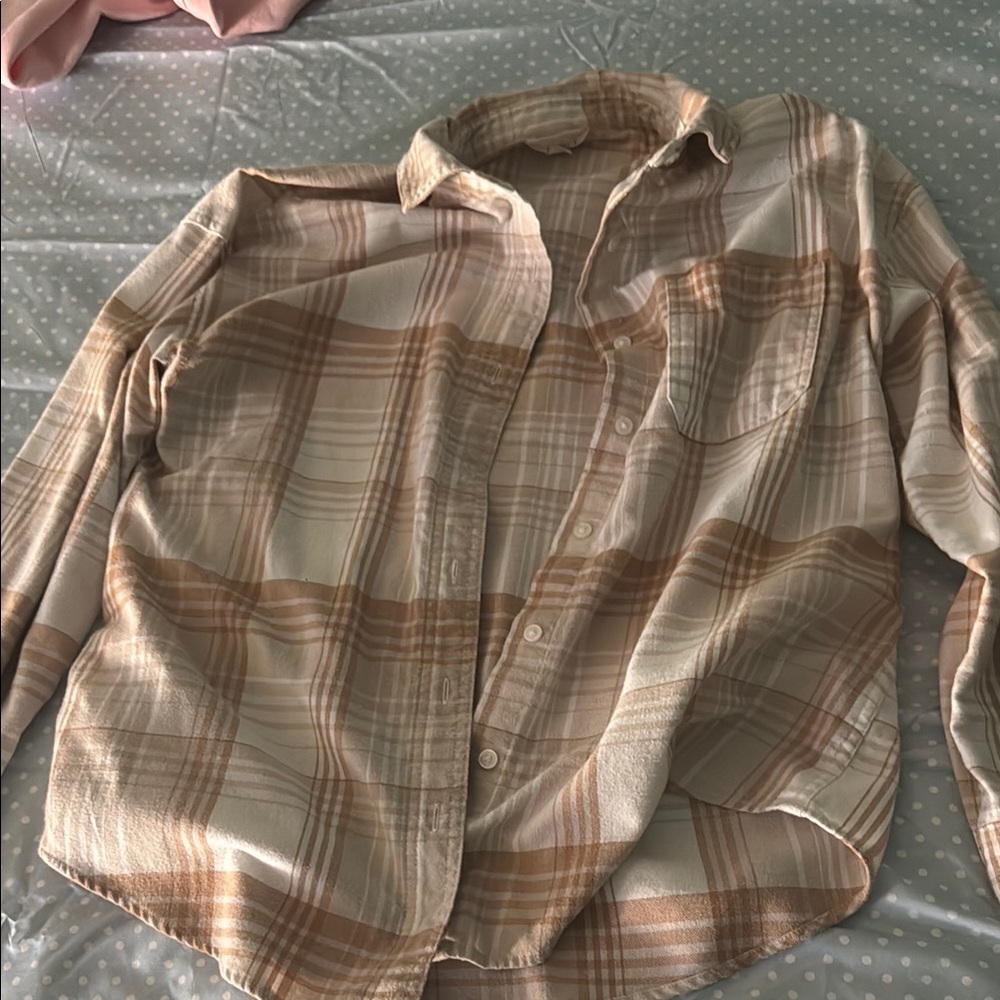 Plaid Button-Up Shirt in Beige and Brown